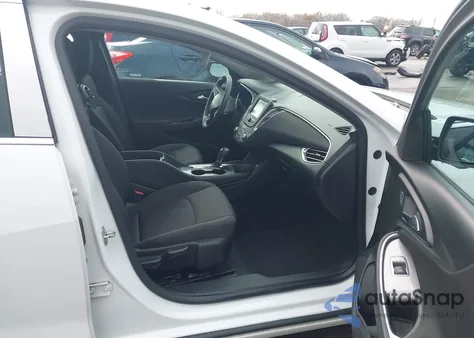 2018 Chevrolet Malibu Lt from USA, damaged, VIN 1G1ZD5ST2JF251268